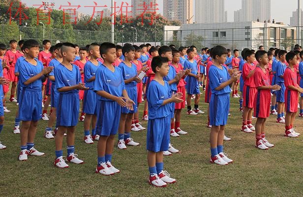 “2028奥运希望之星”精英训练营梦想起航